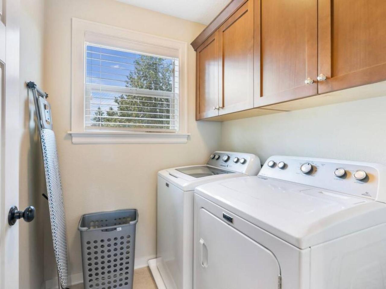 Urban Ne Pdx 3Bd Home Plus Bonus Room, Fenced Yard And Garage ポートランド エクステリア 写真