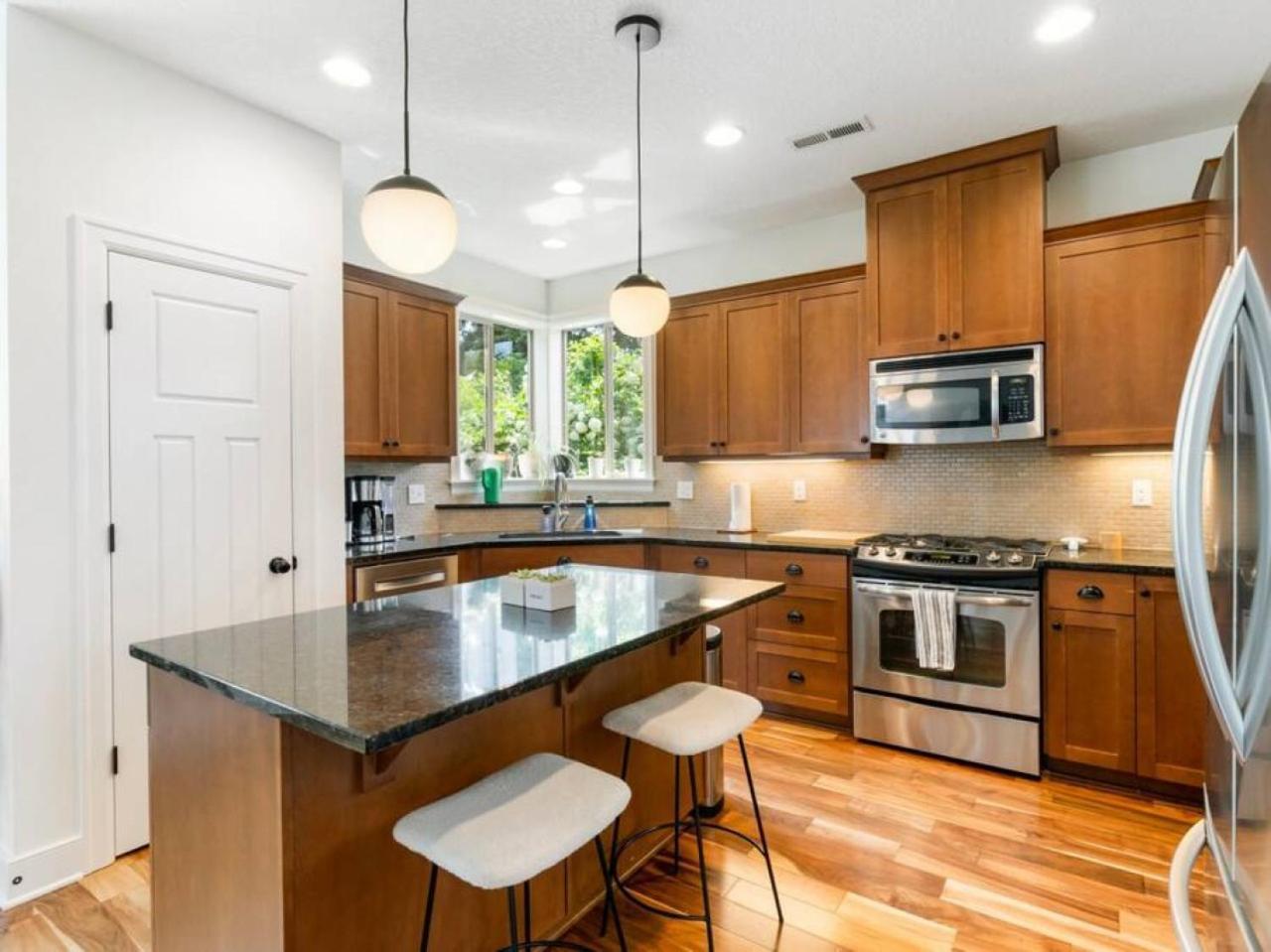 Urban Ne Pdx 3Bd Home Plus Bonus Room, Fenced Yard And Garage ポートランド エクステリア 写真